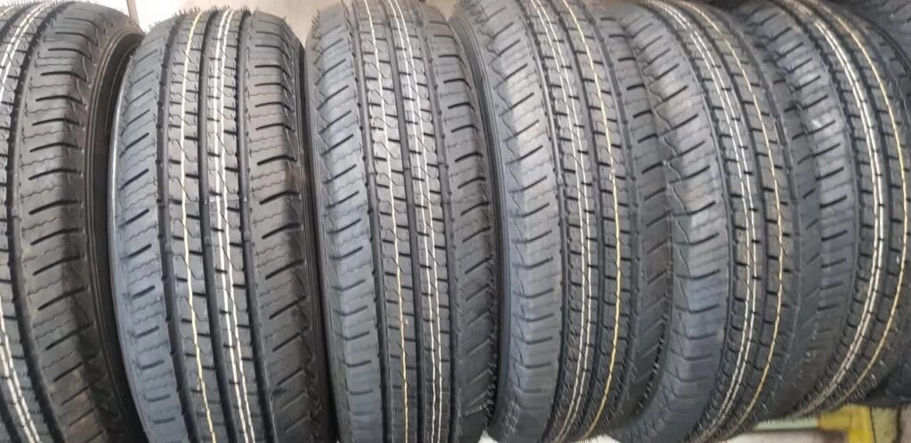لاستیک یزد تایر مدل استلار سایز 165/70/13 با طرح آج شهری مناسب خودروهای سواری