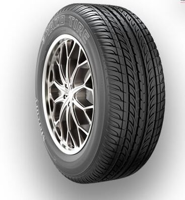 لاستیک سایز 165/70/13 یزد تایر مدل ساترن، مناسب خودروهای سواری، نمای نزدیک از آج و ساختار رادیال لاستیک»